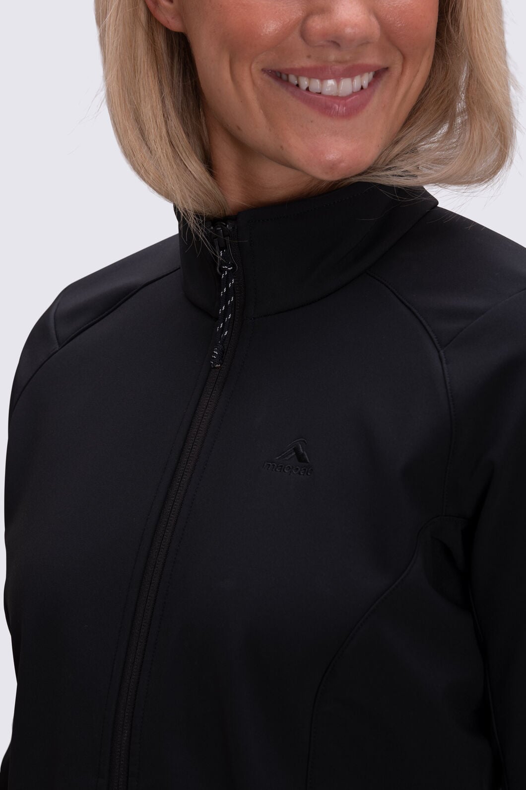 Women's Sabre Softshell Jacket Outerwear Macpac